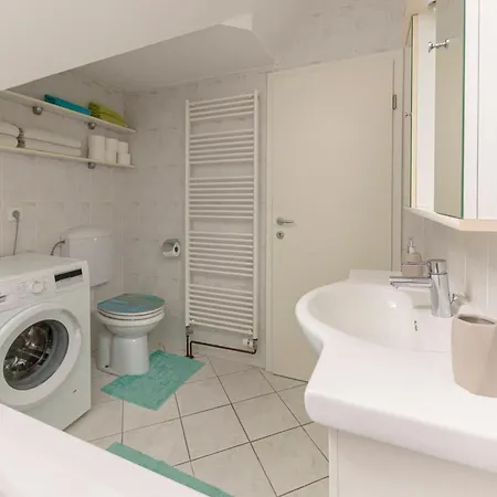 Apartma Tati Dol pri Ljubljani