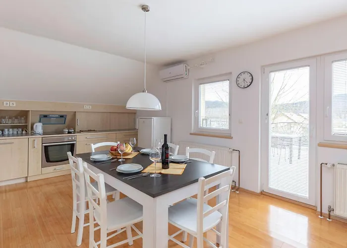 Tati Dol pri Ljubljani