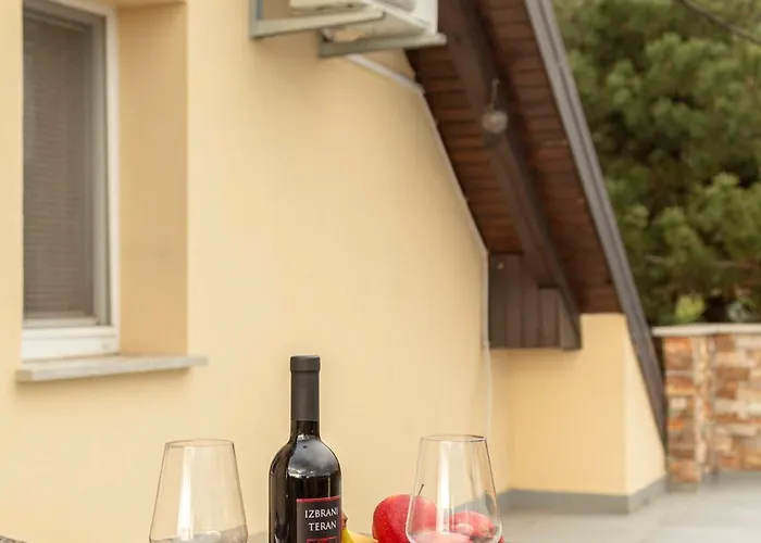 Tati * Dol pri Ljubljani