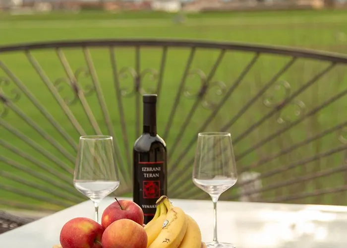 Tati * Dol pri Ljubljani